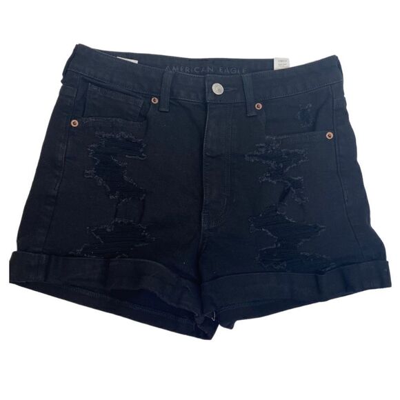 American Eagle Black Distressed Mom Jean Shorts Size 6 or W28 NWT - Picture 2 of 8